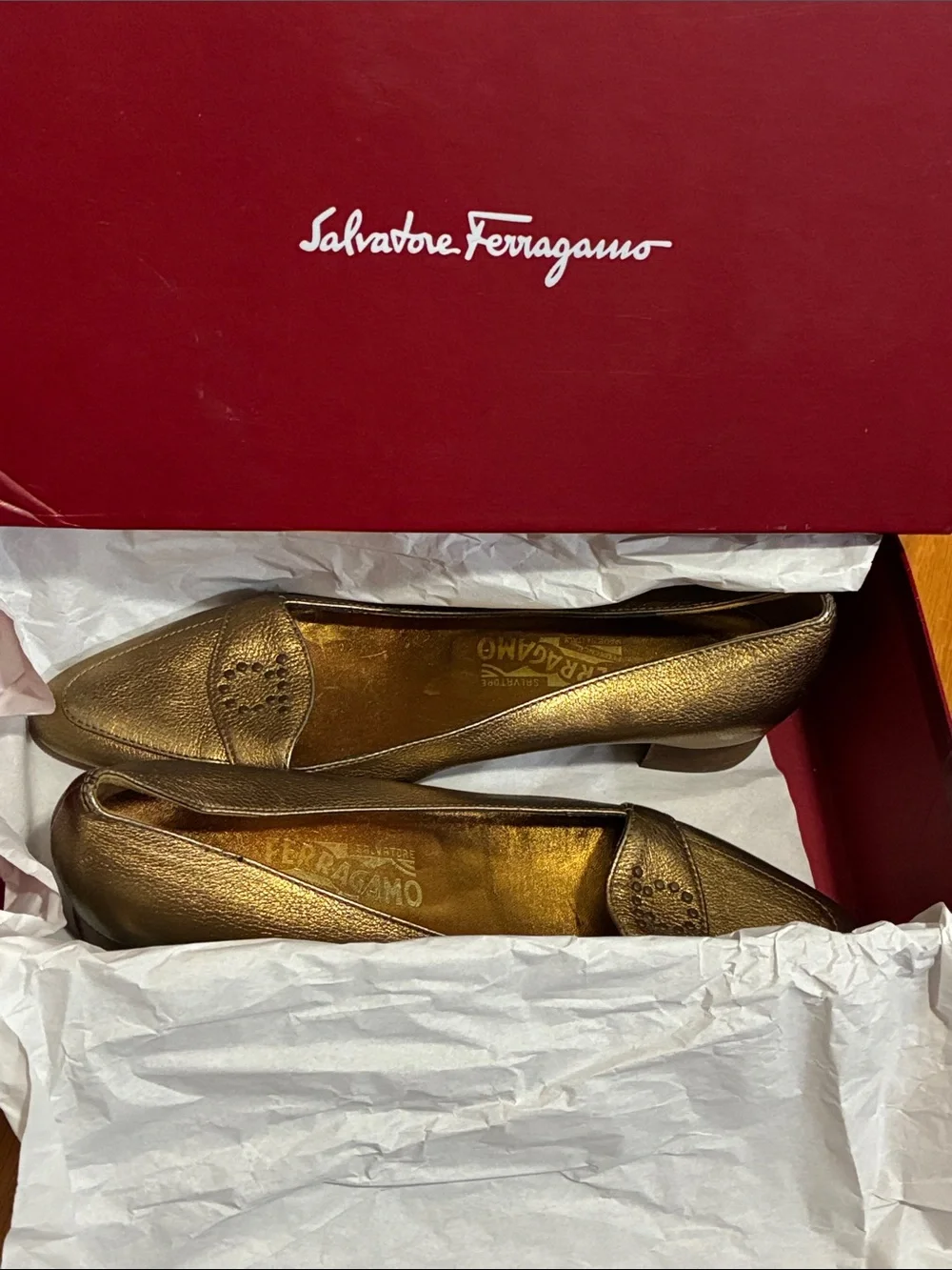 Salvatore Ferragamo Metallic Gold Leather Loafers size 7.5 like new Authentic